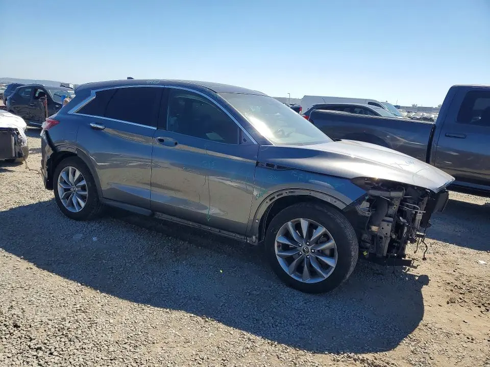 2019 INFINITI QX50 LUXE  