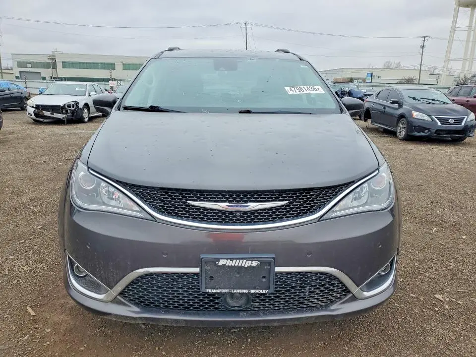 2017 CHRYSLER PACIFICA TOURING L PLUS  