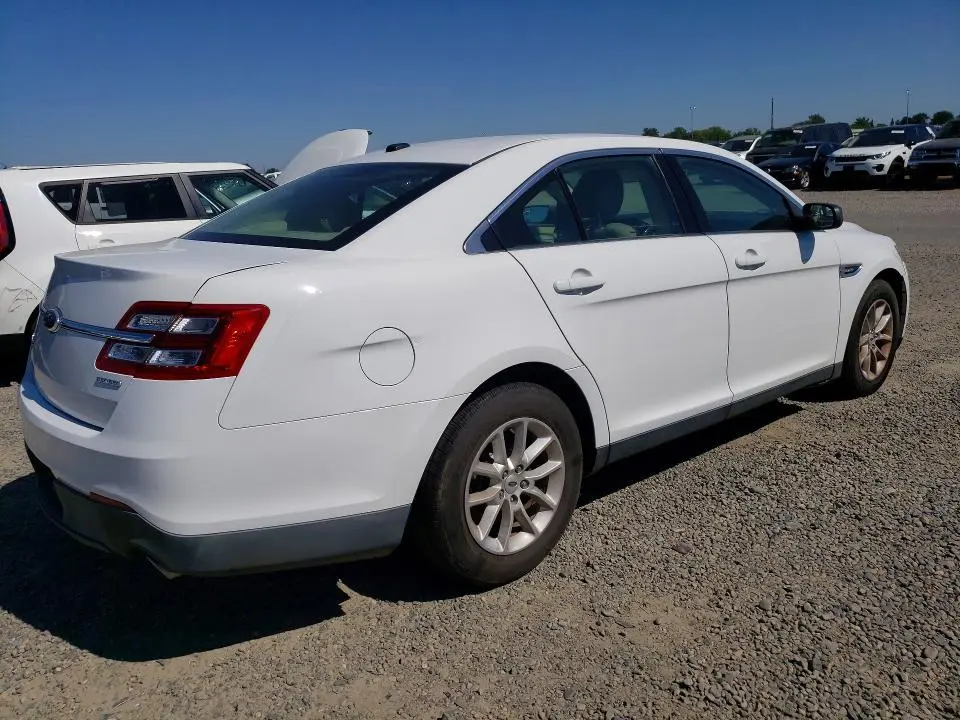 2013 FORD TAURUS SE  