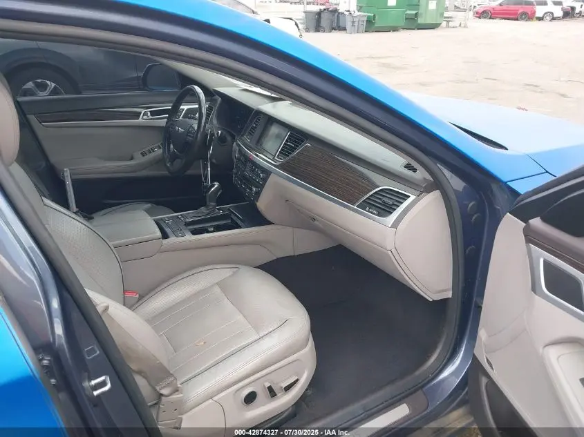 2016 HYUNDAI GENESIS 3.8