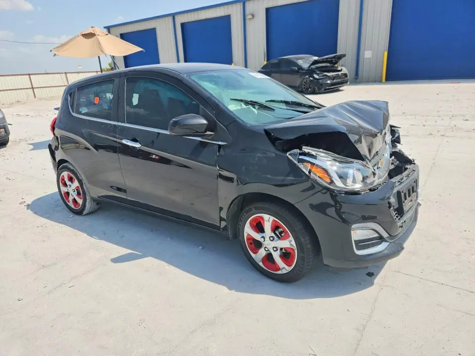 2022 CHEVROLET SPARK 2LT  