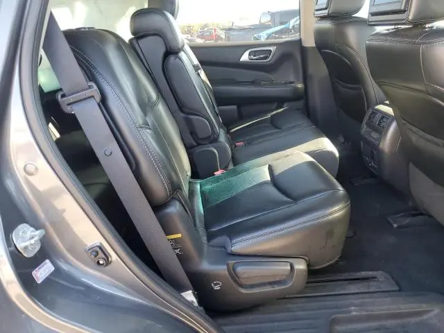 2016 NISSAN PATHFINDER S  