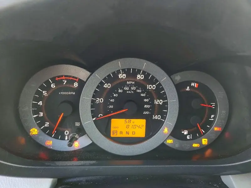 2011 TOYOTA RAV4 BASE  