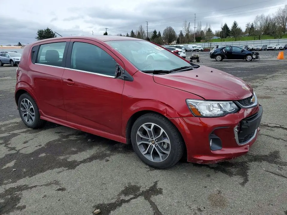 2017 CHEVROLET SONIC LT  