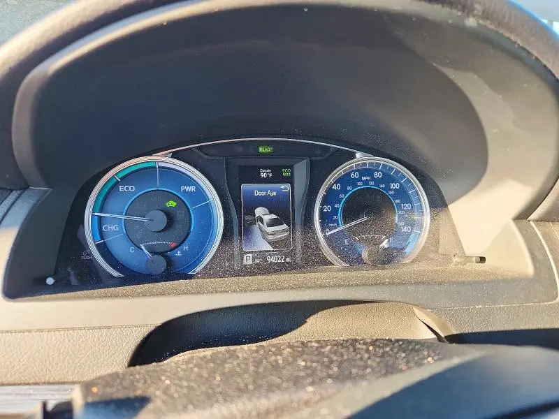 2015 TOYOTA CAMRY XLE  