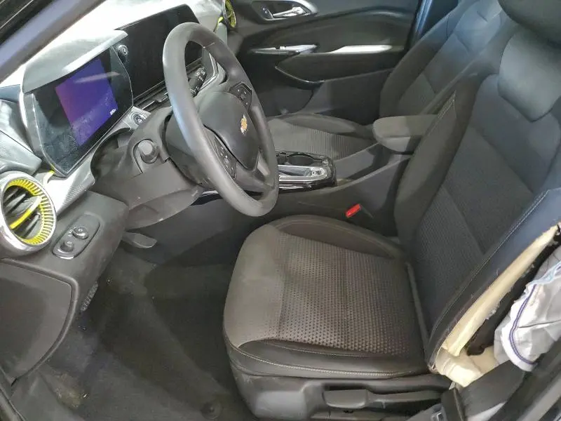 2025 CHEVROLET TRAX 1LT  