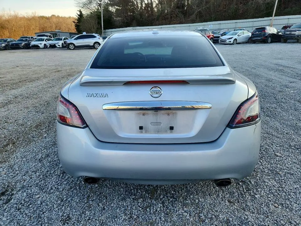 2014 NISSAN MAXIMA S  