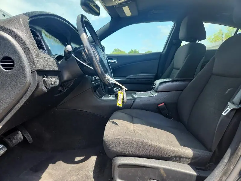 2012 DODGE CHARGER SE  
