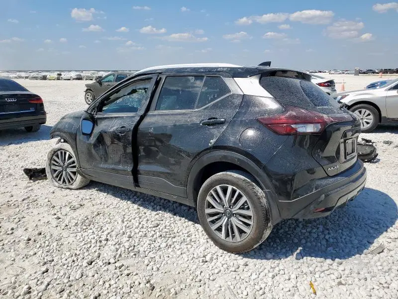 2023 NISSAN KICKS SV  