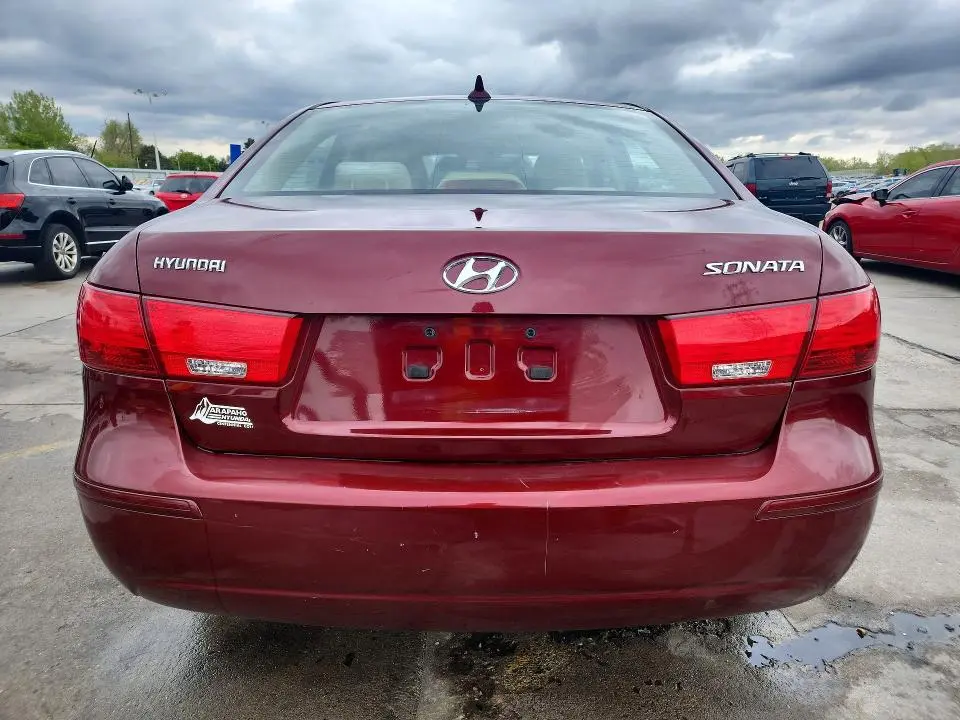 2010 HYUNDAI SONATA GLS  