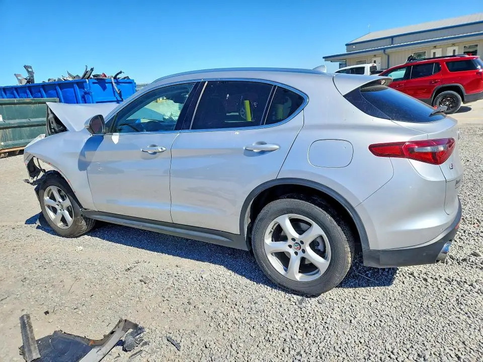 2018 ALFA ROMEO STELVIO   