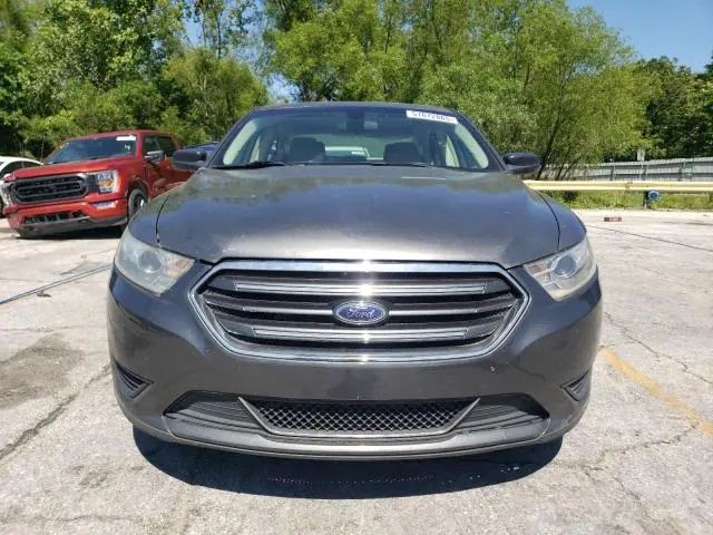 2013 FORD TAURUS SE  