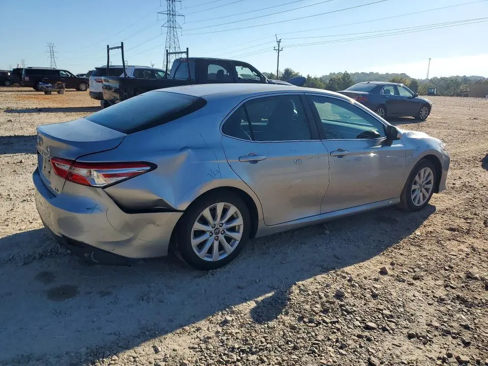 2018 TOYOTA CAMRY LE  