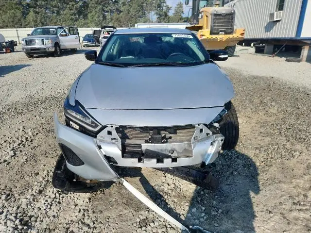 2023 NISSAN MAXIMA SV  