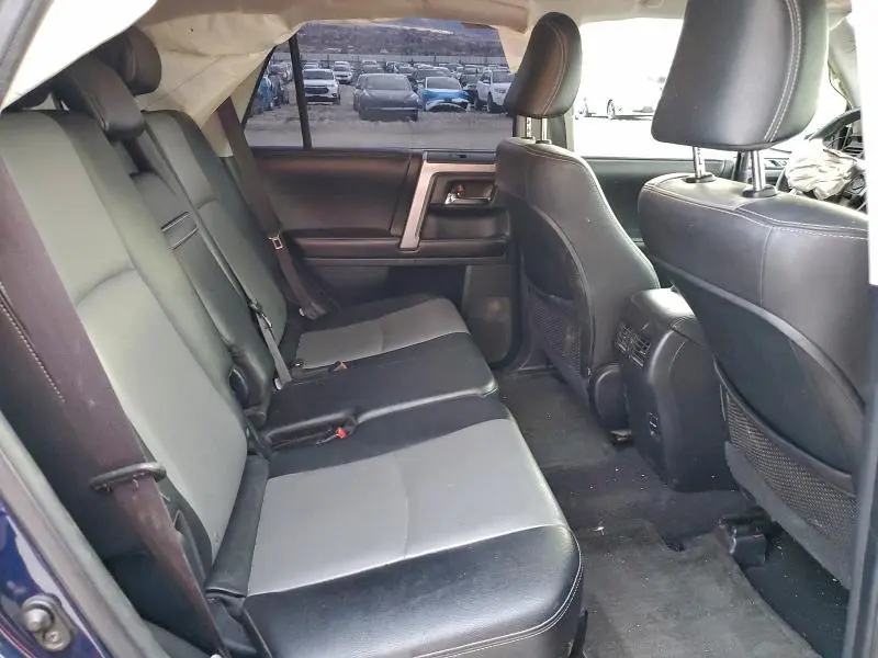 2016 TOYOTA 4RUNNER SR5/SR5 PREMIUM  