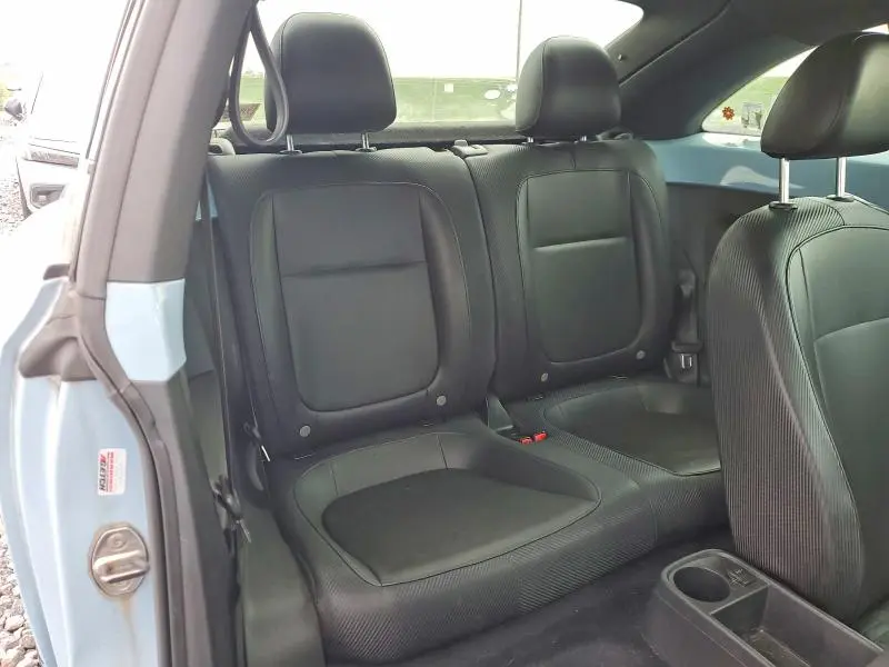 2012 VOLKSWAGEN BEETLE   