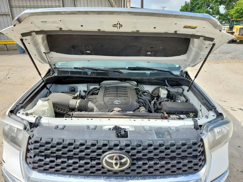 2021 TOYOTA TUNDRA CREWMAX SR5  