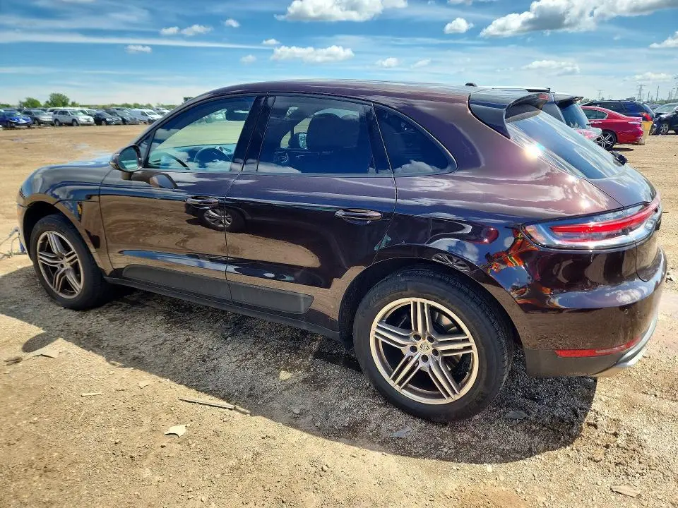 2021 PORSCHE MACAN   
