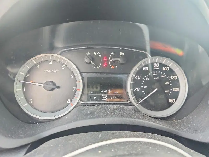 2015 NISSAN SENTRA SV  