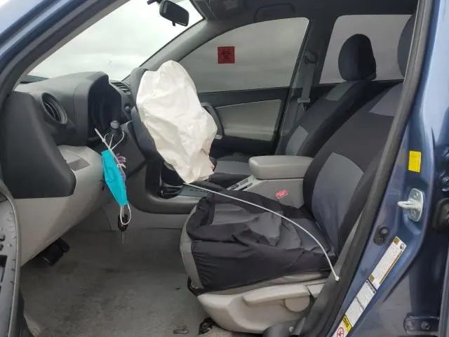 2011 TOYOTA RAV4 