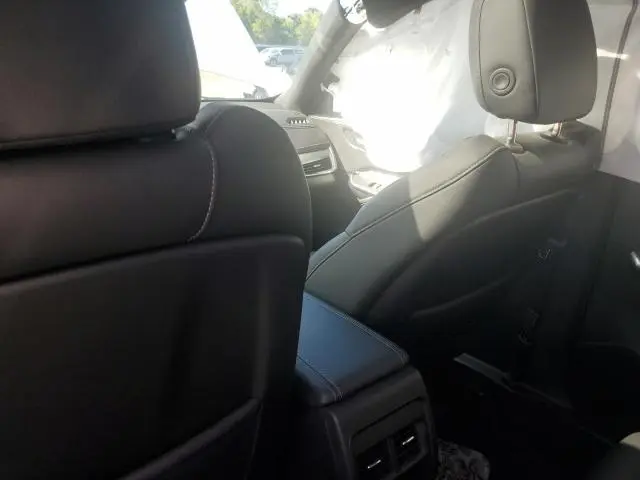 2022 CADILLAC XT4 PREMIUM LUXURY  