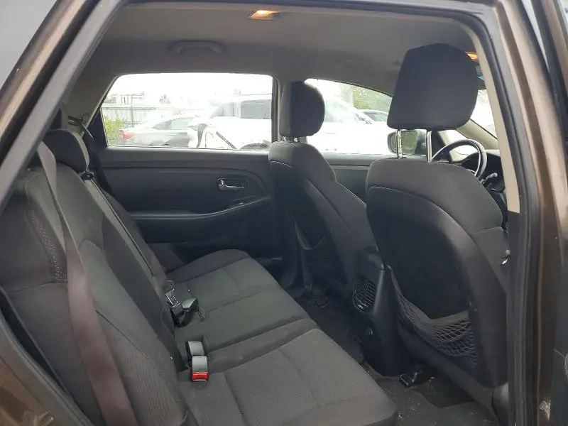 2014 KIA RONDO   