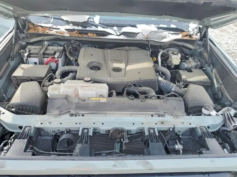 2024 TOYOTA TUNDRA CREWMAX SR5  