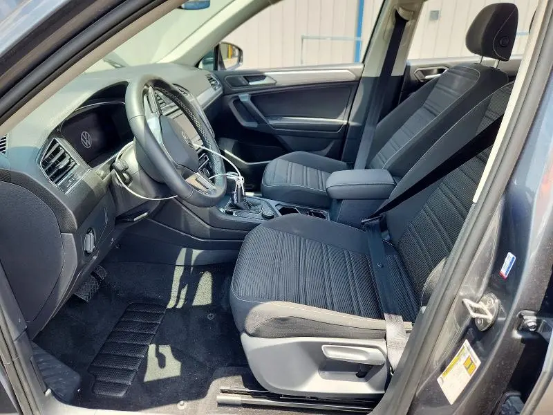 2023 VOLKSWAGEN TIGUAN S  
