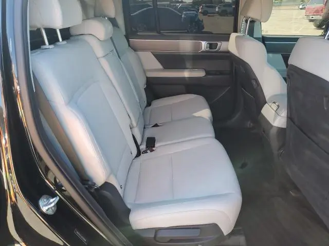 2024 HYUNDAI SANTA FE SE  