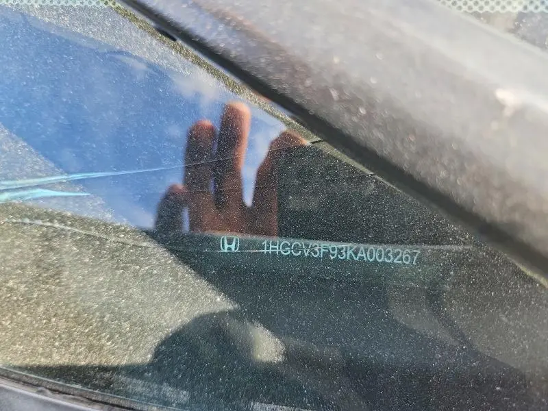 2019 HONDA ACCORD TOURING HYBRID  