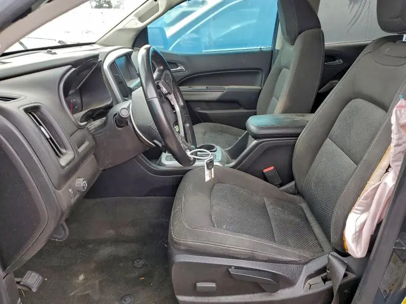 2017 CHEVROLET COLORADO LT  