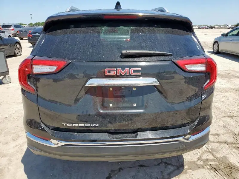 2022 GMC TERRAIN SLT  