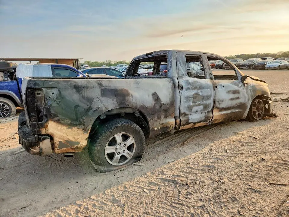2010 TOYOTA TUNDRA GRADE  