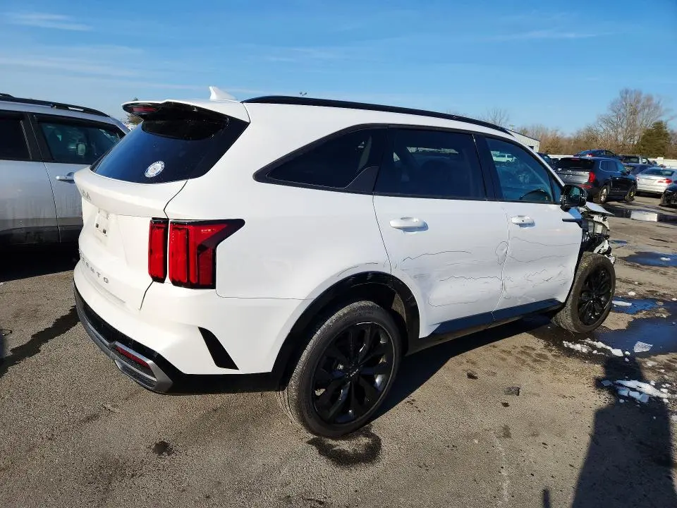 2022 KIA SORENTO SX  