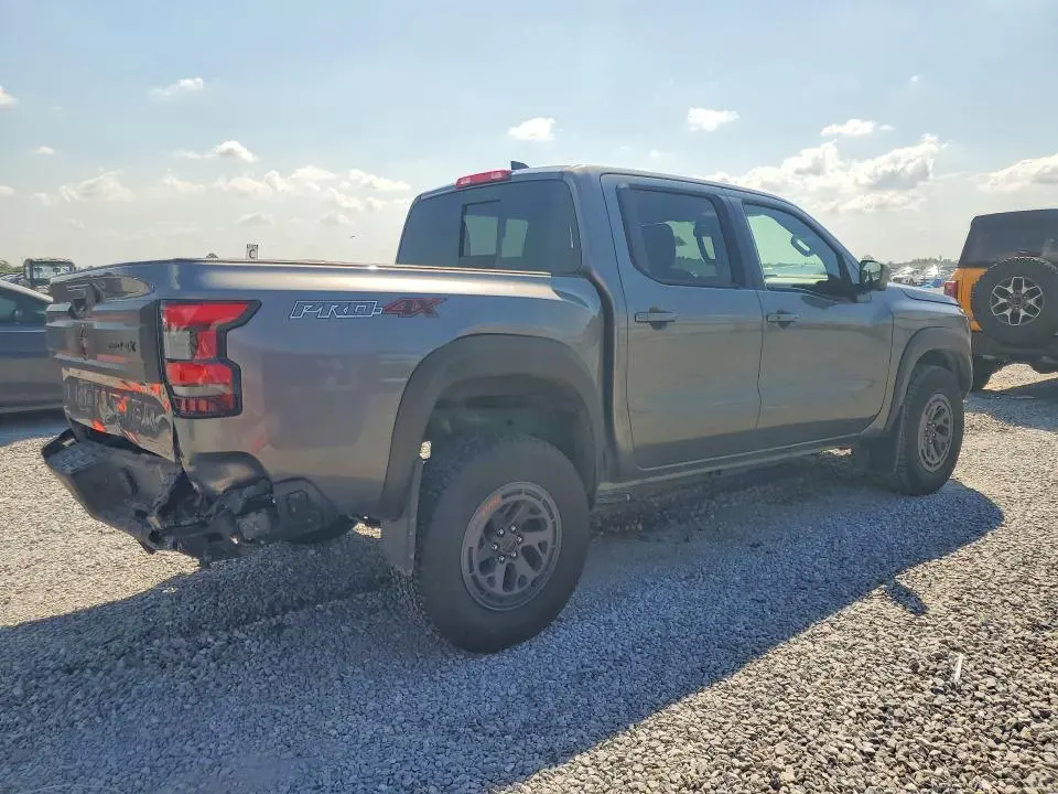 2025 NISSAN FRONTIER PRO-4X  