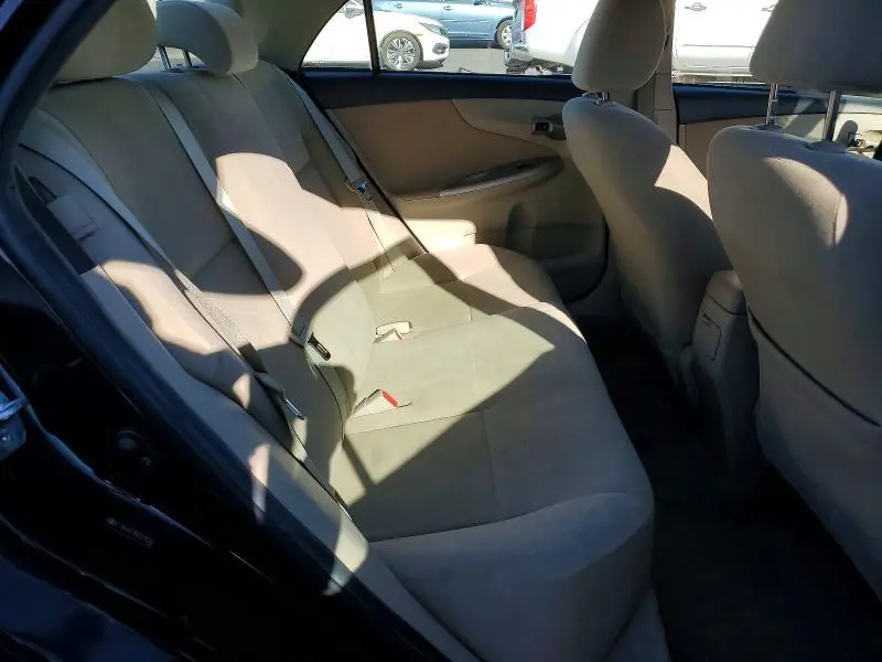 2011 TOYOTA COROLLA LE  