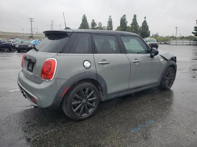 2017 MINI COOPER S  