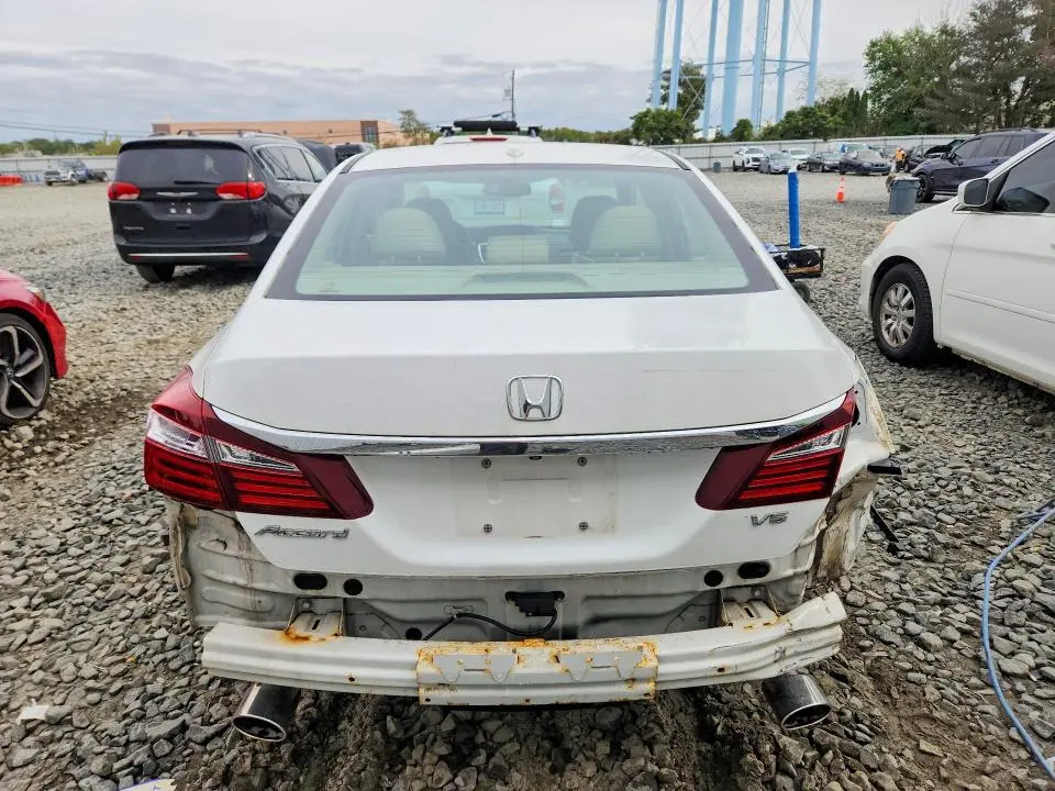 2016 HONDA ACCORD EXL  