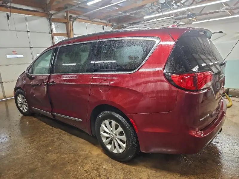 2018 CHRYSLER PACIFICA TOURING L PLUS  