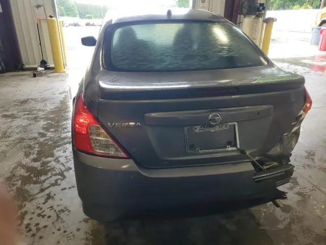 2018 NISSAN VERSA S  