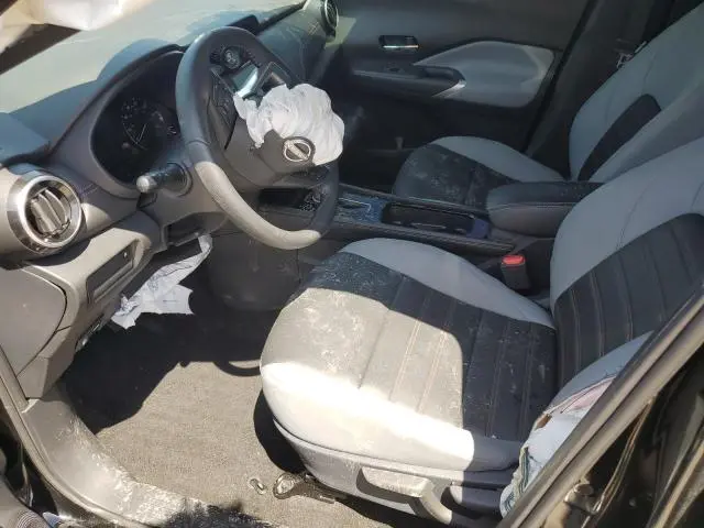 2024 NISSAN KICKS SR