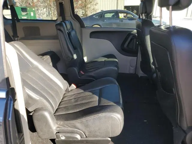 2012 CHRYSLER TOWN & COUNTRY TOURING  