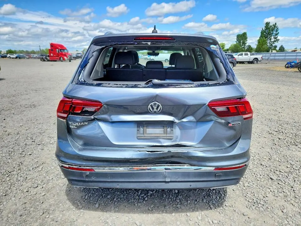 2019 VOLKSWAGEN TIGUAN SE  
