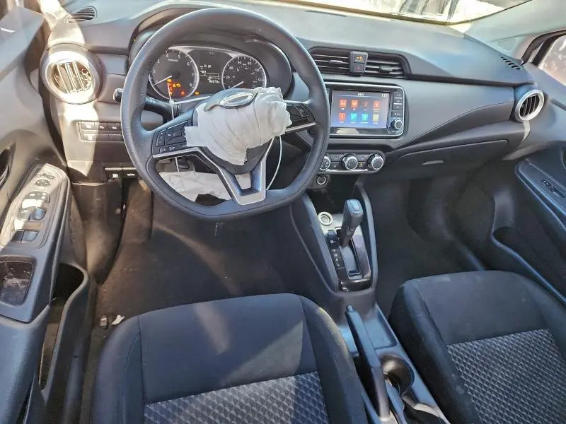 2021 NISSAN VERSA S  