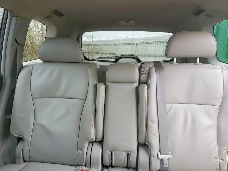 2010 TOYOTA HIGHLANDER LIMITED  