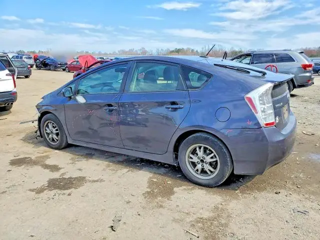 2011 TOYOTA PRIUS THREE  