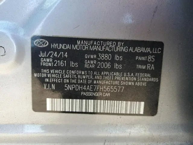 2015 HYUNDAI ELANTRA SE  