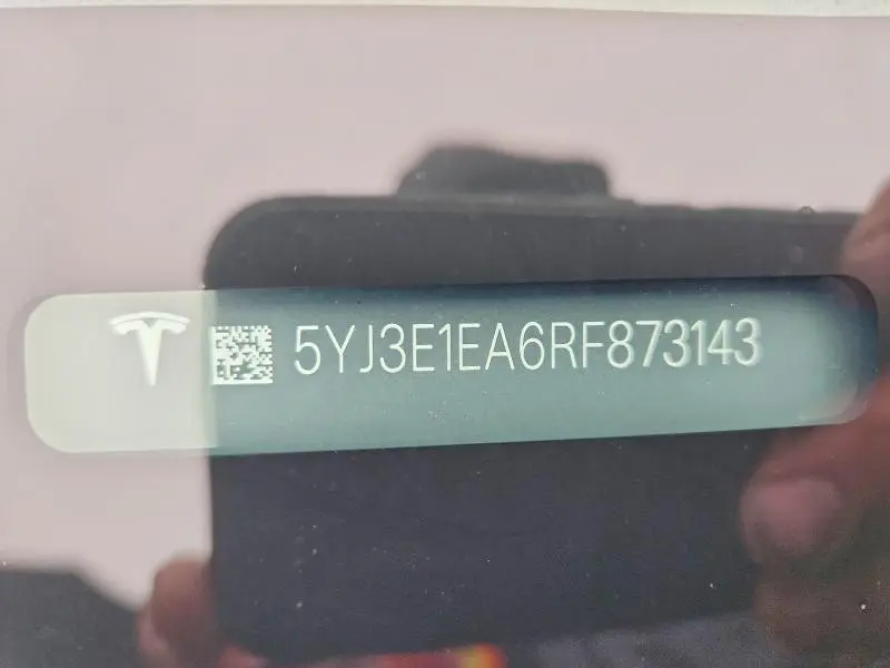 2024 TESLA MODEL 3   