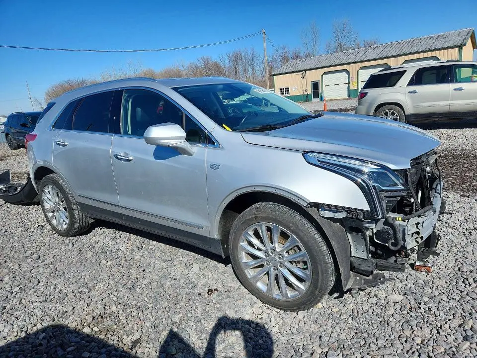 2019 CADILLAC XT5 PREMIUM LUXURY  