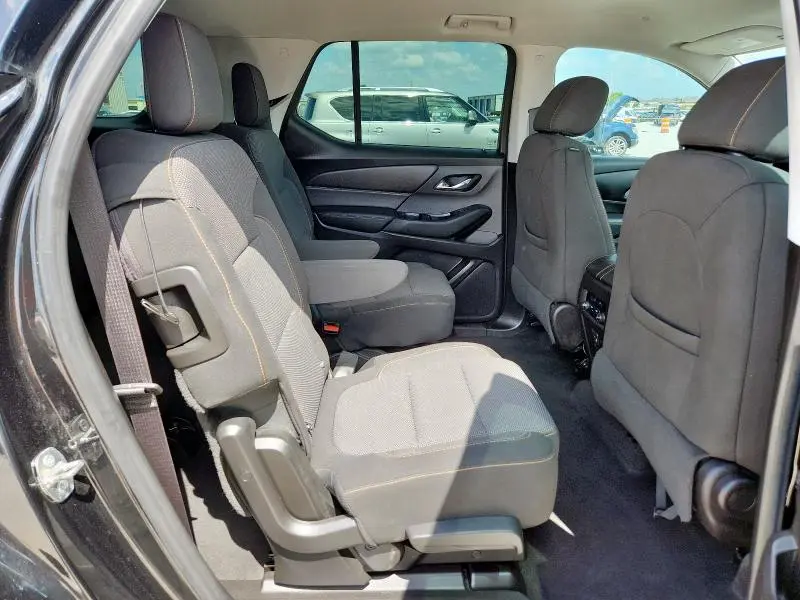 2018 CHEVROLET TRAVERSE LT  